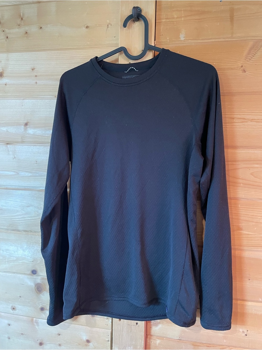 Woman’s Patagonia Capilene  Crewneck Baselayer Shirt - Black